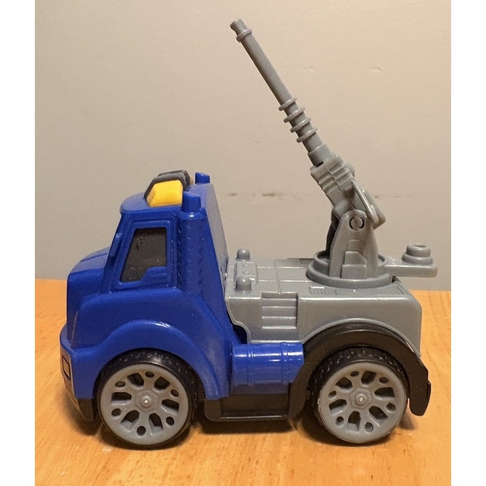 Friction Powered Blue Toy Semi Truck with Movable Crane / Water Cannon